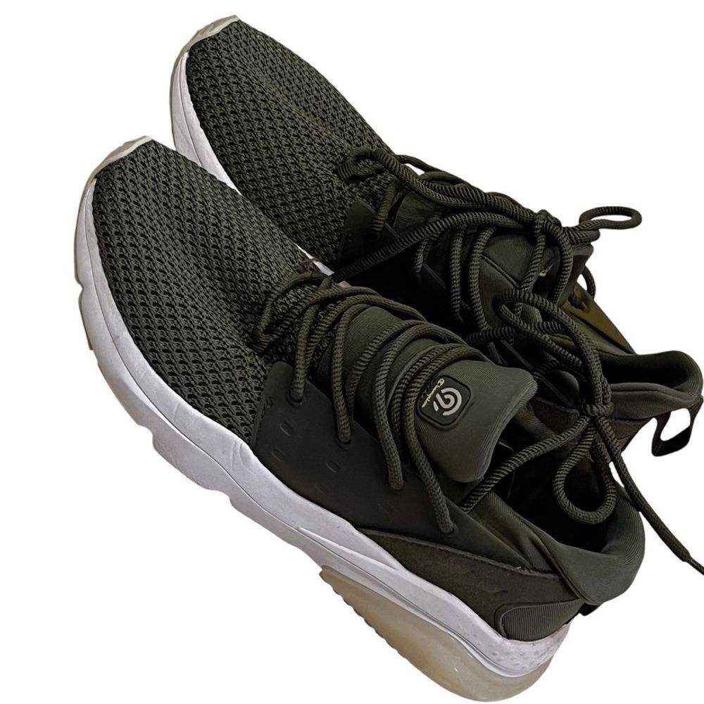 Olive Green Knit Athletic Sneakers women’s size 8 breathable c9 by Champion